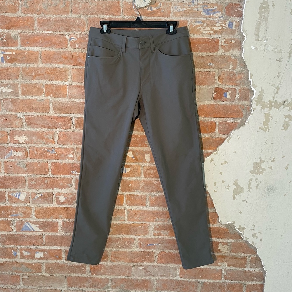 lululemon athletica Men's Charcoal Chinos